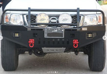 Charger l&#39;image dans la galerie, New aluminum bumper for the Nissan patrol VTC 4800 pickup.
