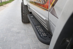 دواسات أمان لاندكروزر بيك اب بوحوض Land Cruiser LX Side Sliders