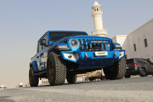 Charger l&#39;image dans la galerie, Jeep Gladiator Front Bumper - NEW
